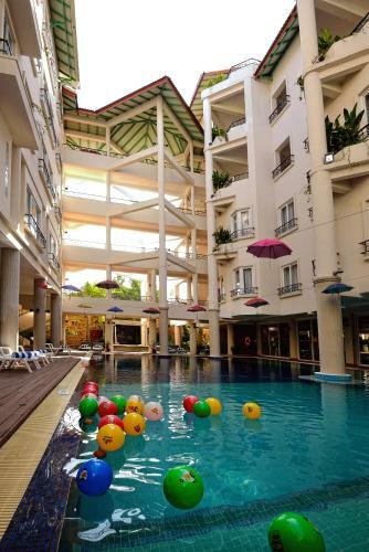 Hotel Holiday Villa Nataya