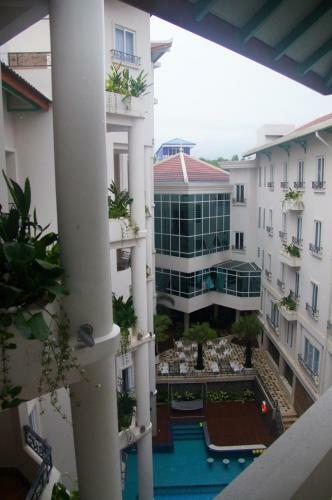 Hotel Holiday Villa Nataya
