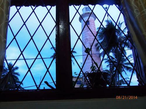 Hostal Light House View Inn