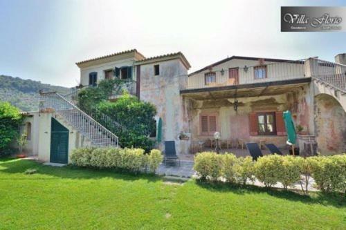 Hostal Villa Florio