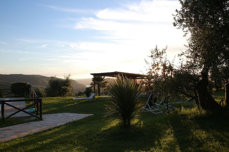 Hostal Agriturismo Podere Acqualoreto