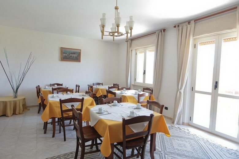 Hostal Agriturismo Podere Acqualoreto