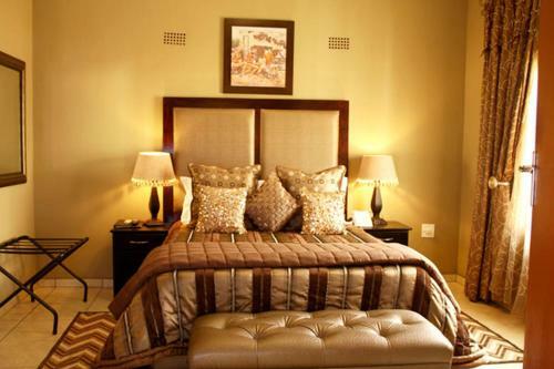 2ten Hotel