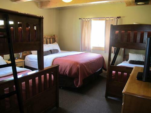 Hotel Convict Lake Resort