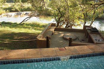 Hotel Hippo Pools Resort
