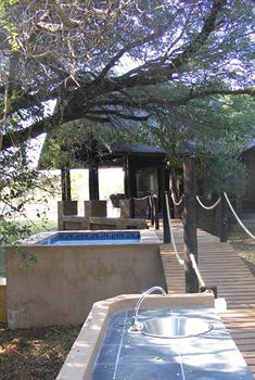 Hotel Hippo Pools Resort