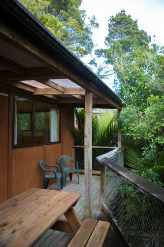 Lodge Te Nikau Retreat