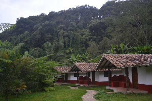 Agroturismo Caba�as La Jicarita