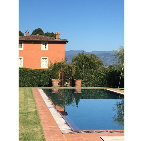 Hostal Villa La Flora