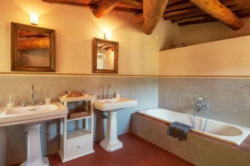 Hostal Villa La Flora