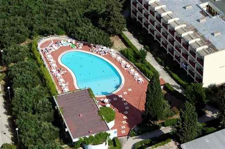 Hotel Pharos