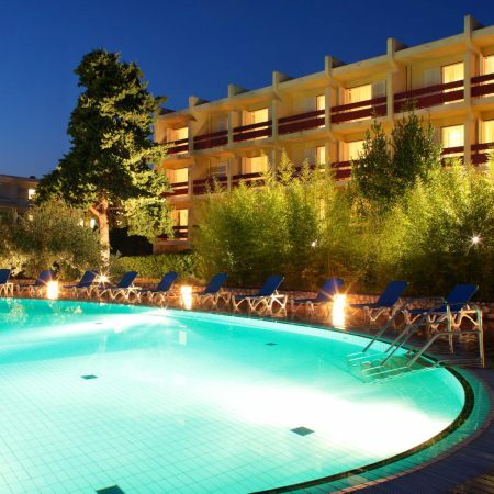 Hotel Pharos