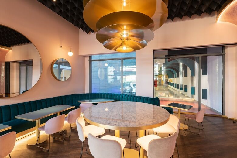 Hotel Barcel� M�laga