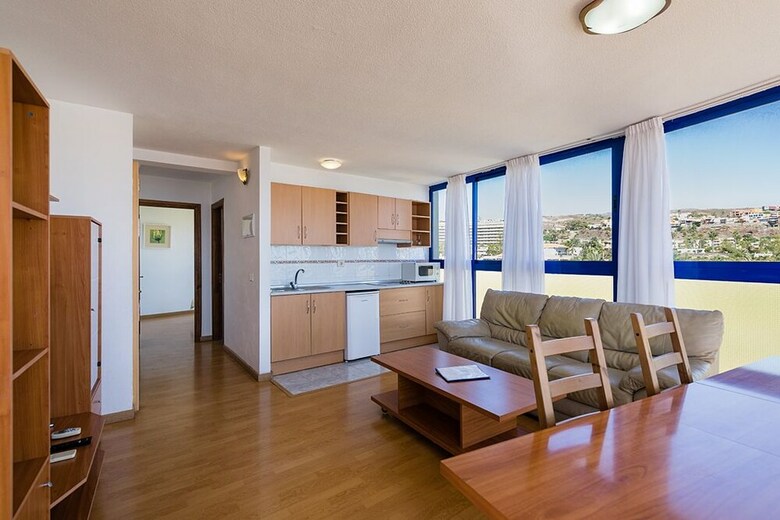 Aparthotel New Folias