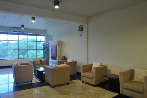 Hotel Laya Beach