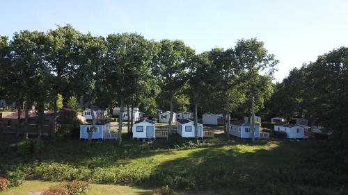 Hotel Camping Le Balcon De La Baie