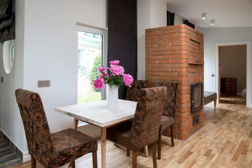 Allika Holiday House