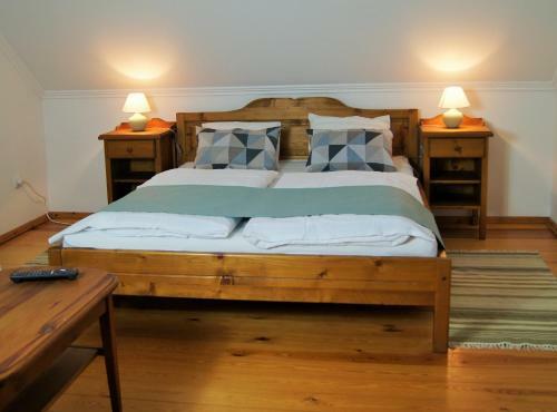 Hostal R�cz Fogad�