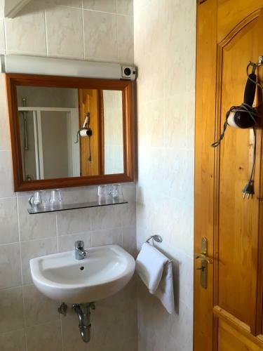 Hostal R�cz Fogad�
