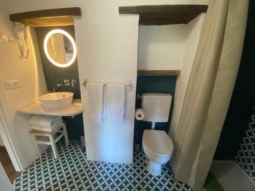 Hostal Chiesa Di San Michele