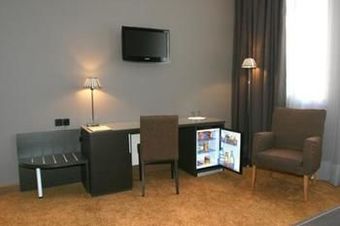 Tana Hotel