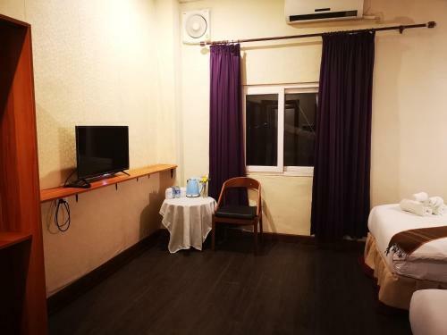 Phonethip Plaza Hotel