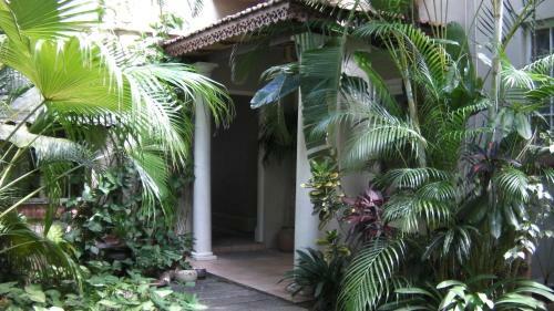Hostal Mythai Guesthouse
