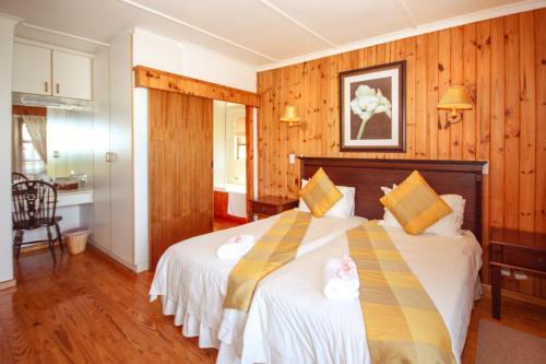 Aston Woods Bed And Breakfast