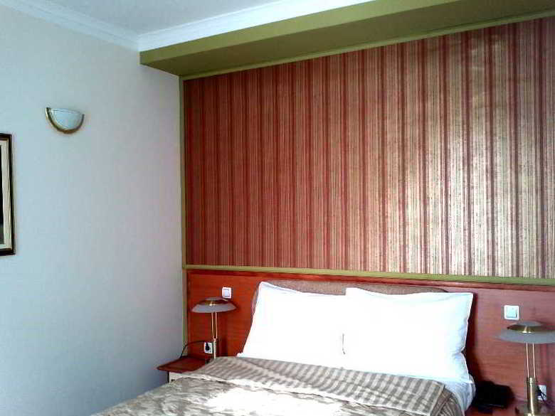 Hotel Leotar