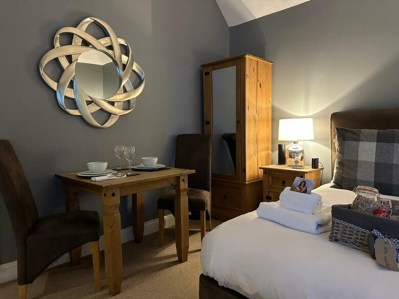 Apartamentos Stonehenge Cottages