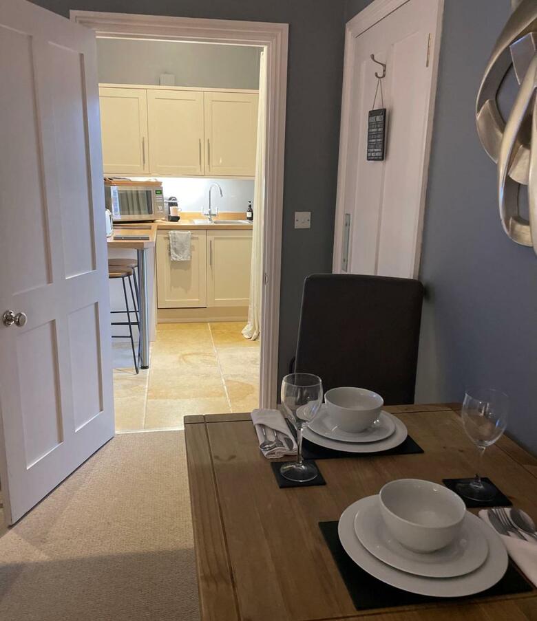 Apartamentos Stonehenge Cottages