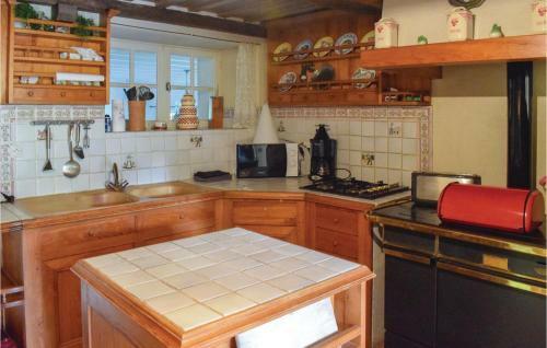 Holiday Home Manche P-854
