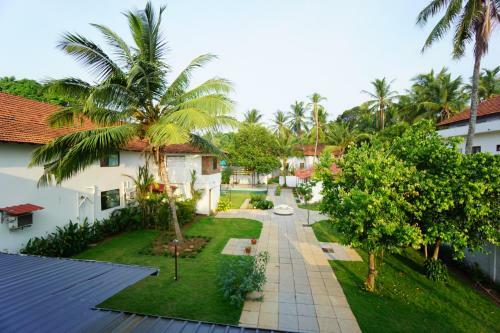 Hotel Sadhoo Holistic Inn