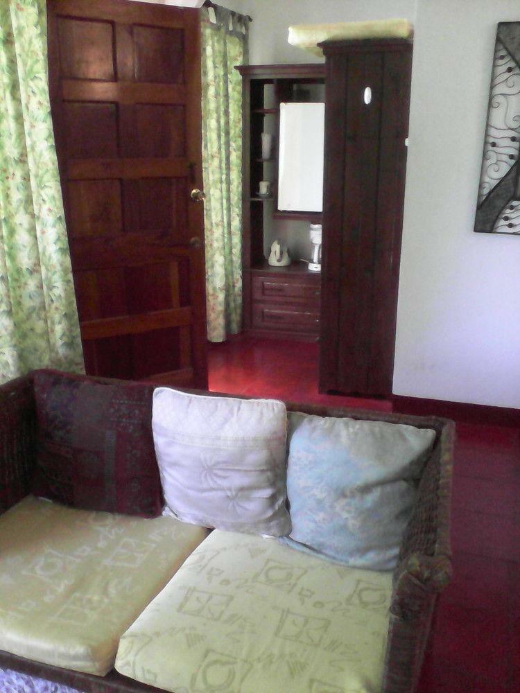 Hostal Catcha Falling Star Gardens