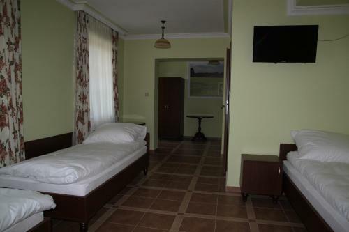 Hostal Dw�r Bartnika