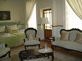Kingna Lodge Montagu