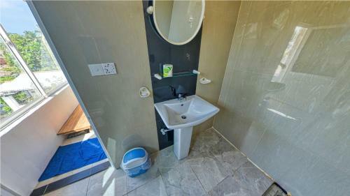 Hostal Sky Garden Guest House