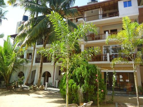 Hostal Sky Garden Guest House