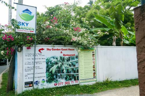 Hostal Sky Garden Guest House
