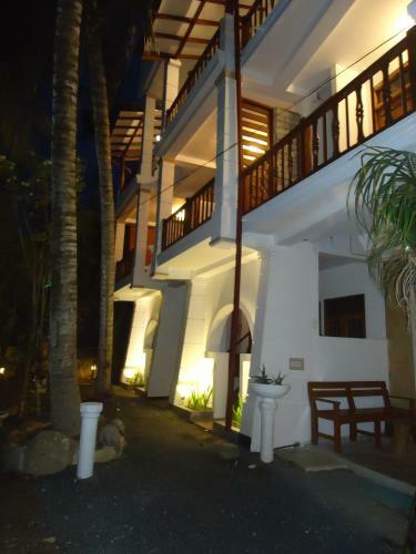 Hostal Sky Garden Guest House