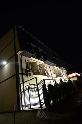 Hostal Guesthouse Grand Hertz