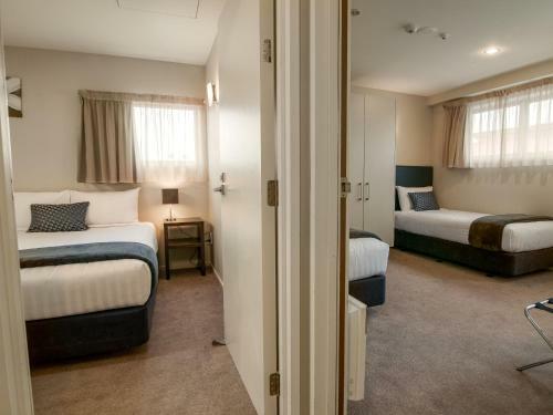 Riverstone Motel