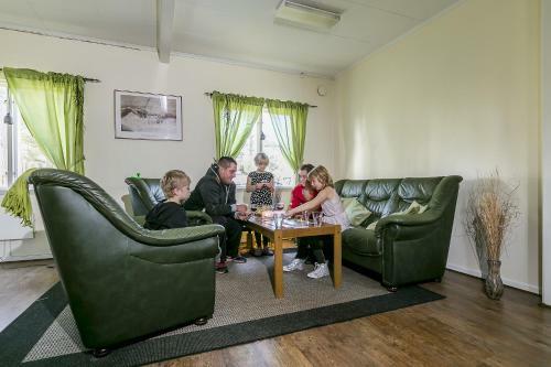Stf Hostel L�rbro/grannen