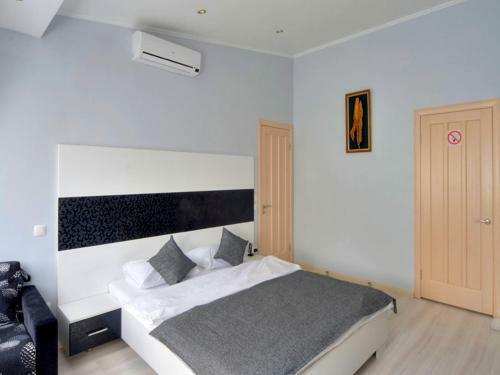 Hostal Best Season Apart Hotel