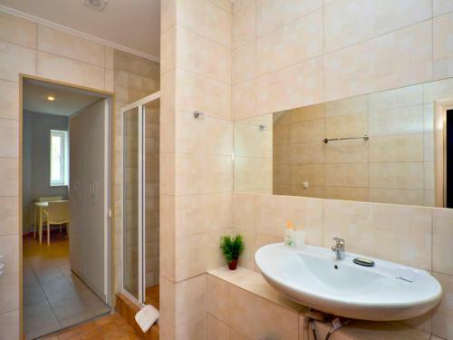 Hostal Best Season Apart Hotel