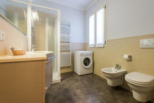 Hostal Agriturismo Acetaia Sereni