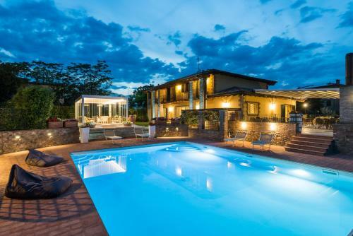 Hostal Agriturismo Acetaia Sereni