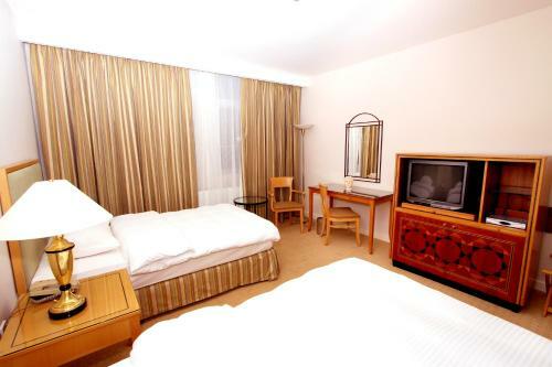 Saltus Hotel