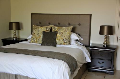 Hostal Browns Manor