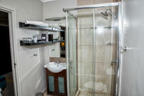 Hostal Browns Manor